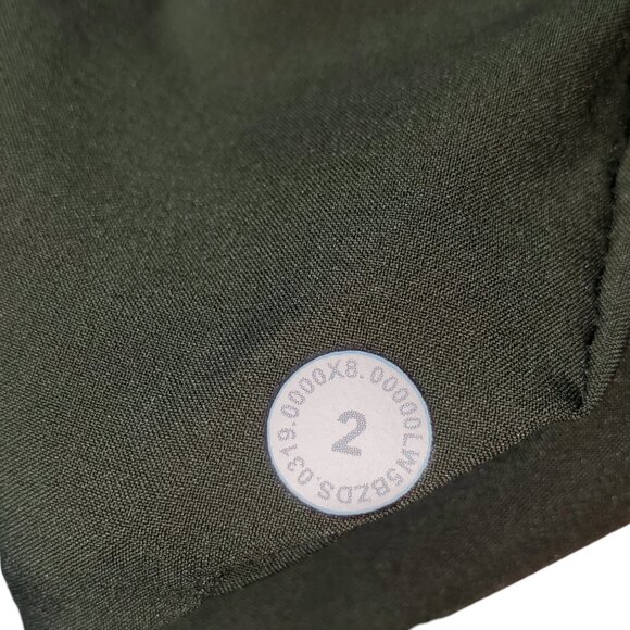 Lululemon On the Fly Jogger Pants Women's 2 Olive Green Loungewear Gym Travel - Picture 6 of 6